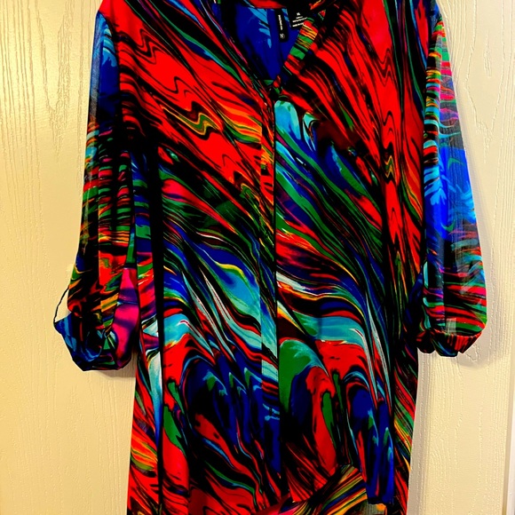 Pretty shirt - Picture 1 of 2